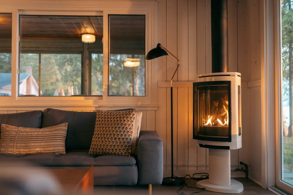 Gas fireplace in a cozy Dallas living room